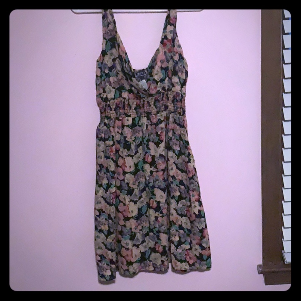 Cute floral print dress